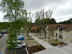Lire la suite à propos de l’article Aménagement de la place de la mairie – Biscarosse (33)