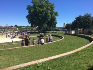 Lire la suite à propos de l’article Aménagement du parc «aux clairières» – Labouheyre (40)